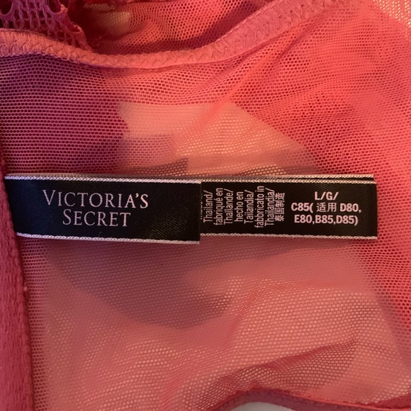 Victoria’s Secret bralette - Picture 3 of 3